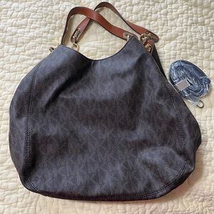 Michael Kors purse